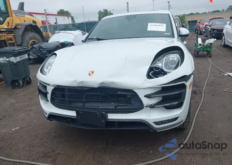 2015 Porsche Macan Turbo из США, поврежденный, VIN WP1AF2A5XFLB93921